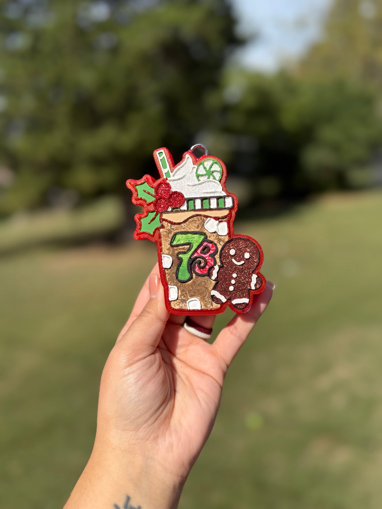 7B Christmas Cup With Gingerbread Car Freshie