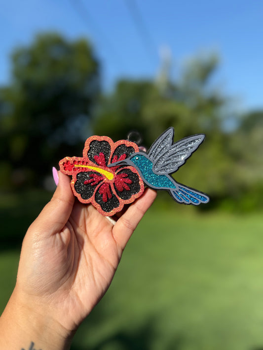 Hummingbird with hibiscus car Freshie